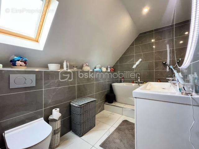 Maison à CHAUMES-EN-BRIE