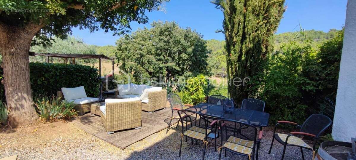 Maison à SAINT-CHINIAN