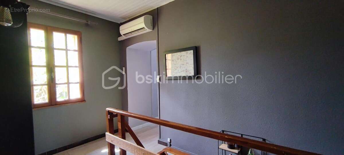 Maison à SAINT-CHINIAN