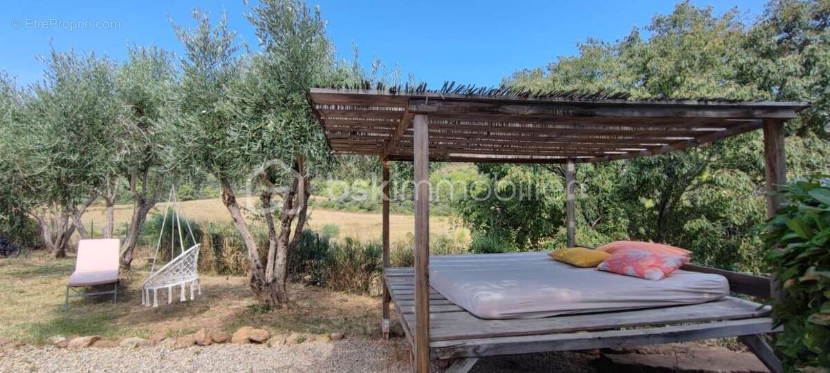 Maison à SAINT-CHINIAN