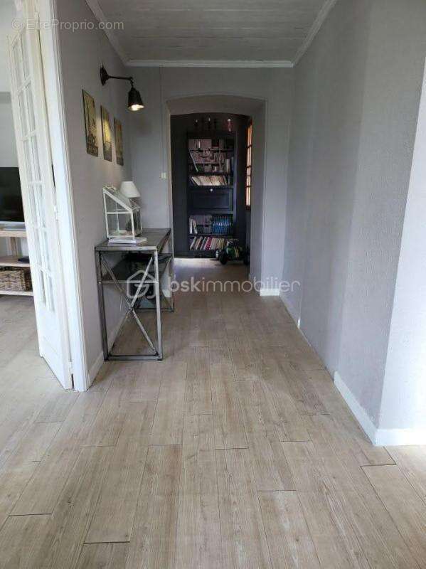 Maison à SAINT-CHINIAN