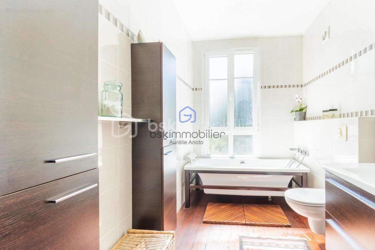 Maison à RIS-ORANGIS