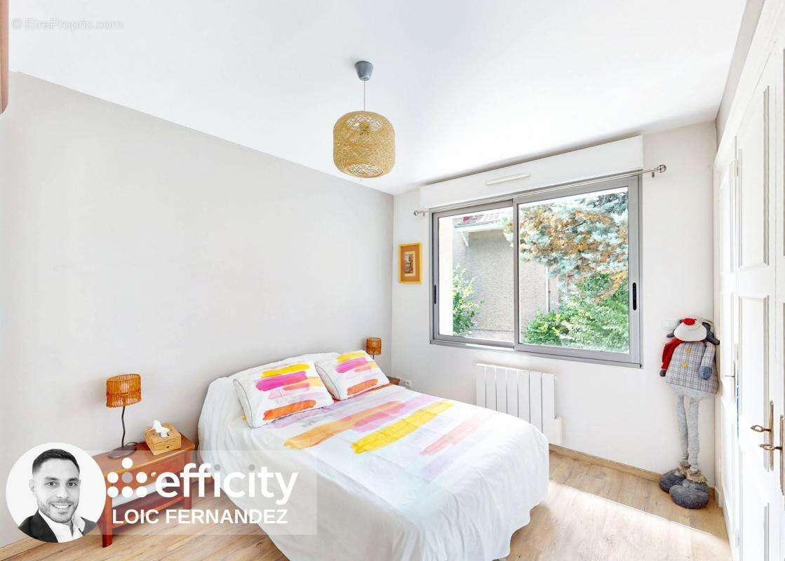 Maison à SAINT-CYR-AU-MONT-D&#039;OR