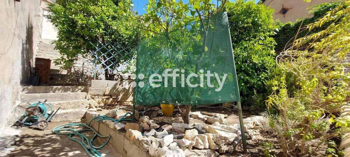 Maison à MARSEILLE-16E