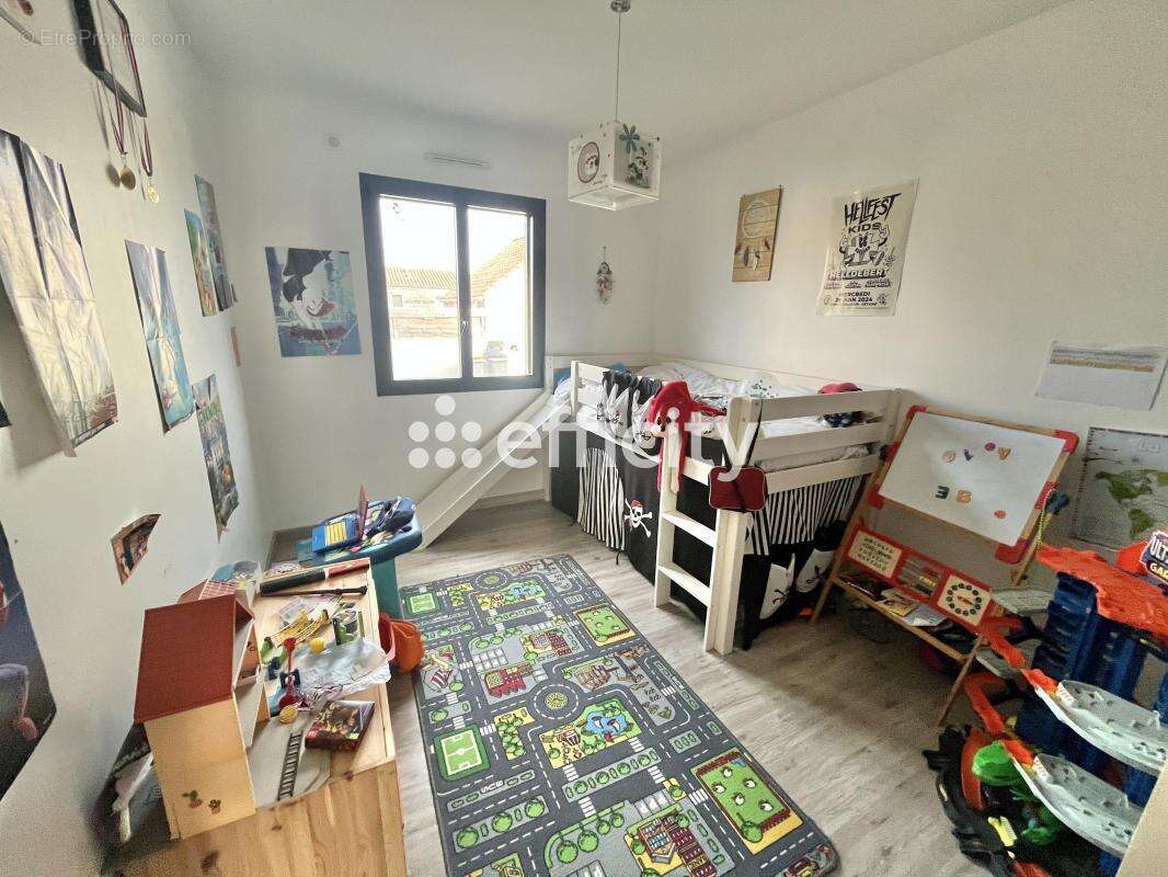 Maison à PONT-SAINT-MARTIN