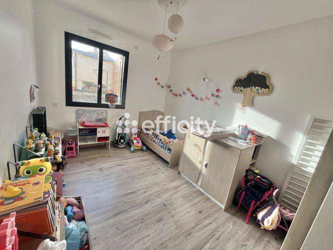 Maison à PONT-SAINT-MARTIN