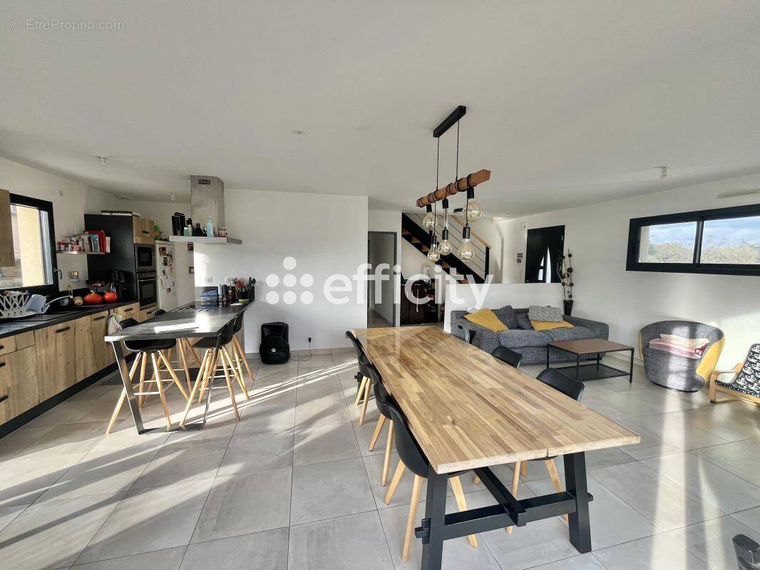 Maison à PONT-SAINT-MARTIN