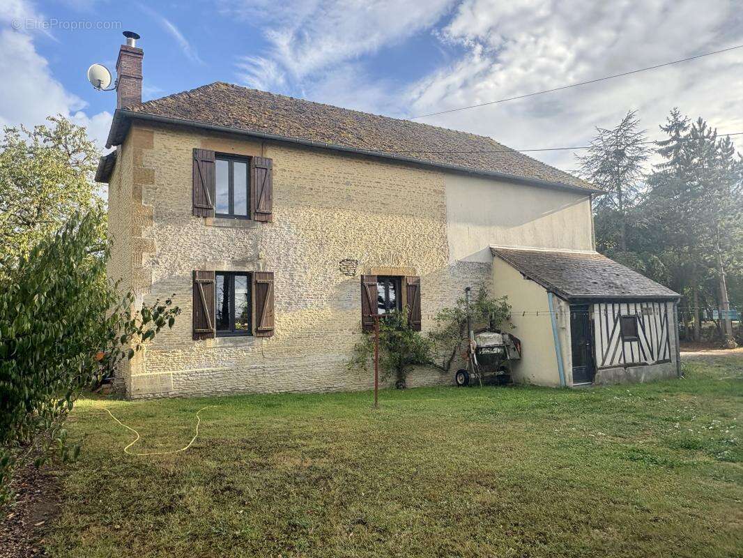 Maison à NORREY-EN-AUGE