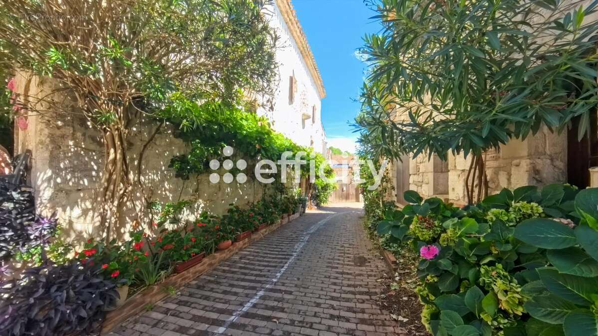 Maison à PENNE-D&#039;AGENAIS