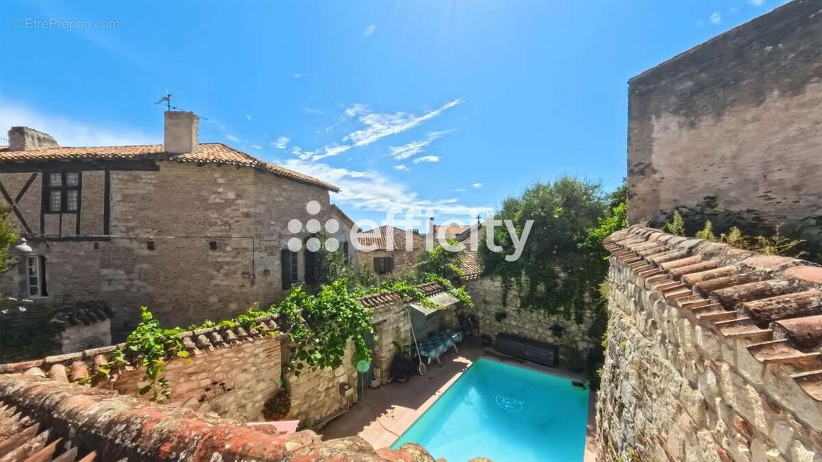 Maison à PENNE-D&#039;AGENAIS