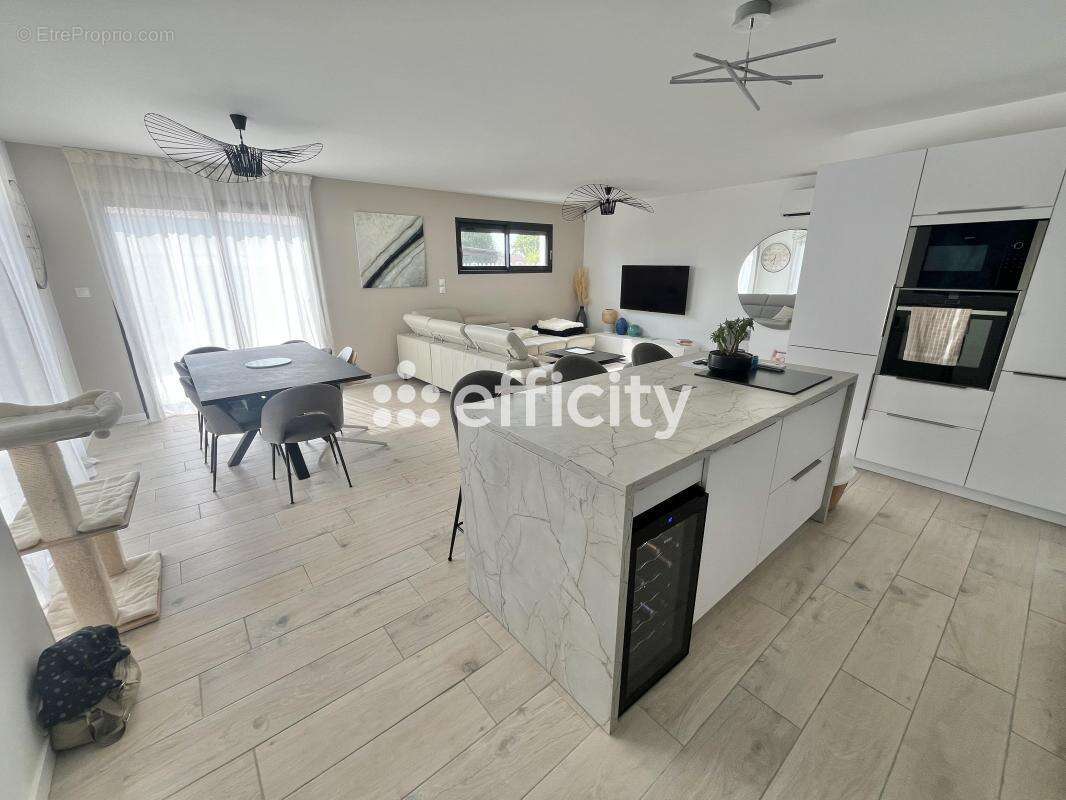 Maison à PONT-SAINT-MARTIN