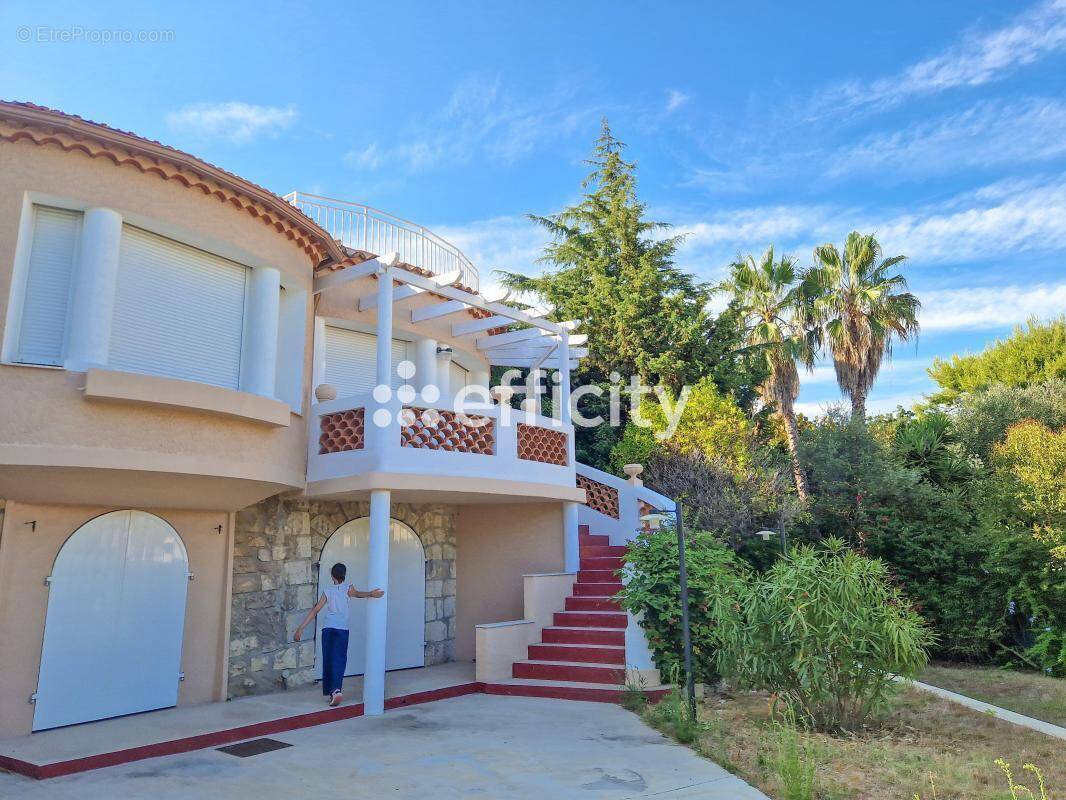 Maison à ANTIBES