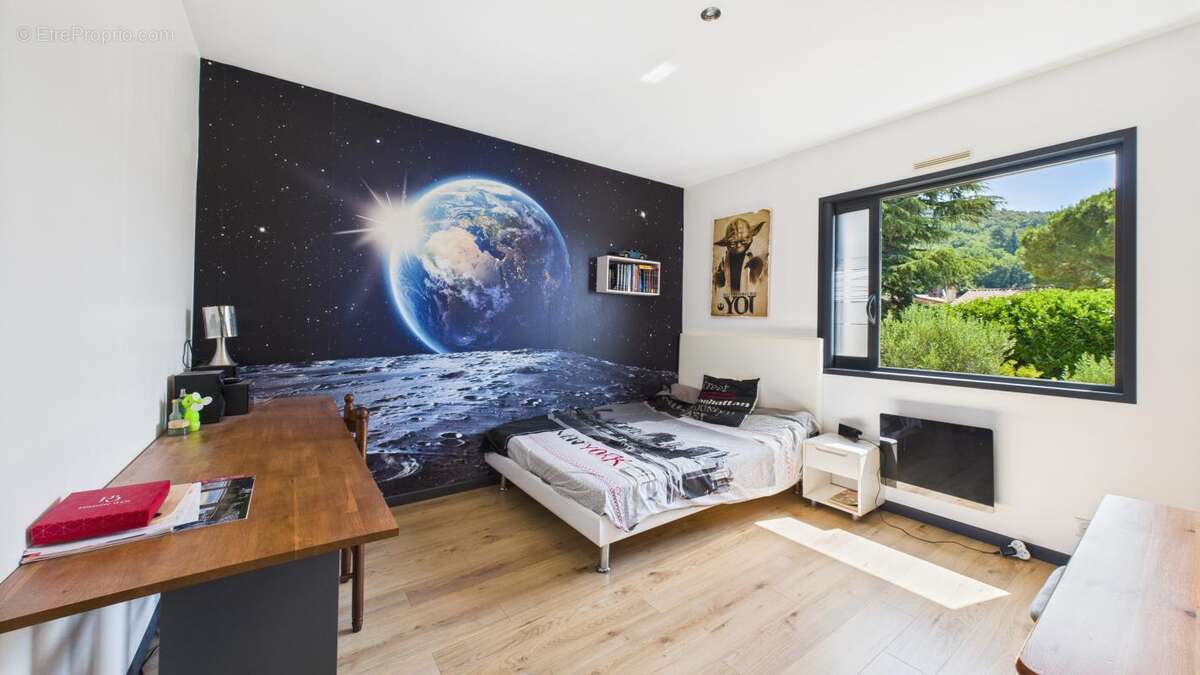 Maison à SAINT-GEORGES-LES-BAINS