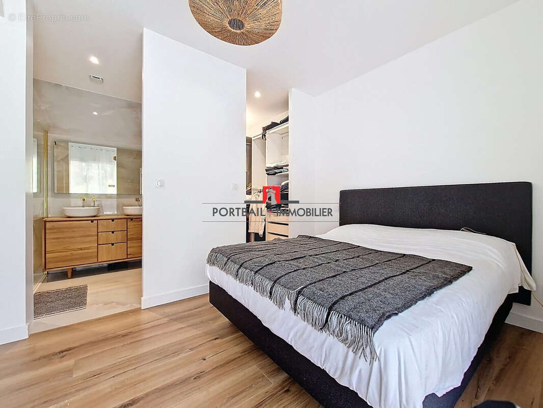 Maison à SAINT-ANDRE-DE-CUBZAC