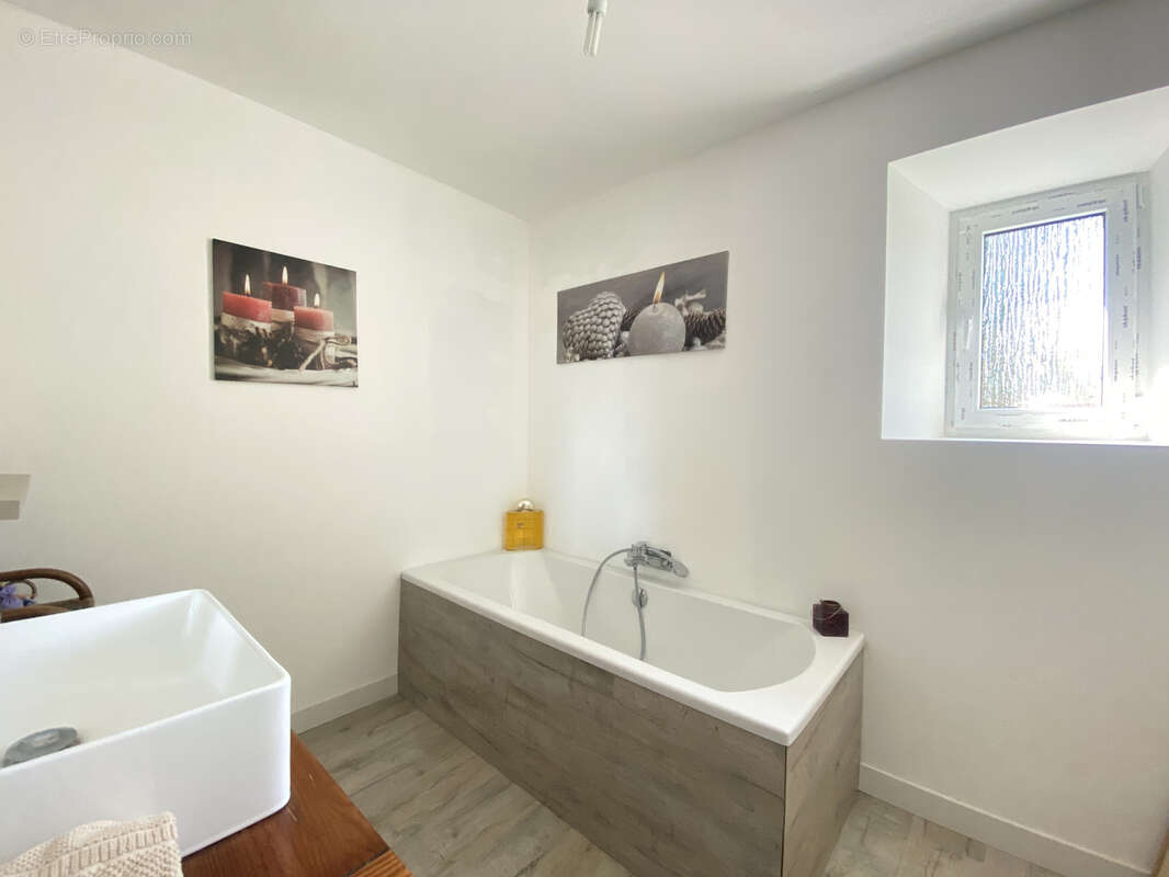 Maison à MARIGNY-BRIZAY