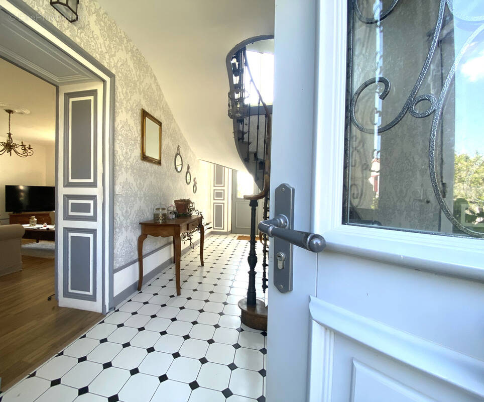 Maison à MARIGNY-BRIZAY