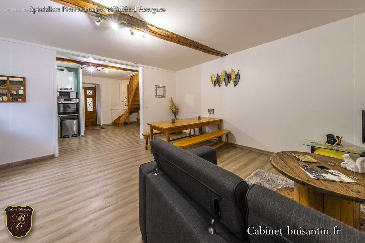 Maison à LE BOIS-D&#039;OINGT