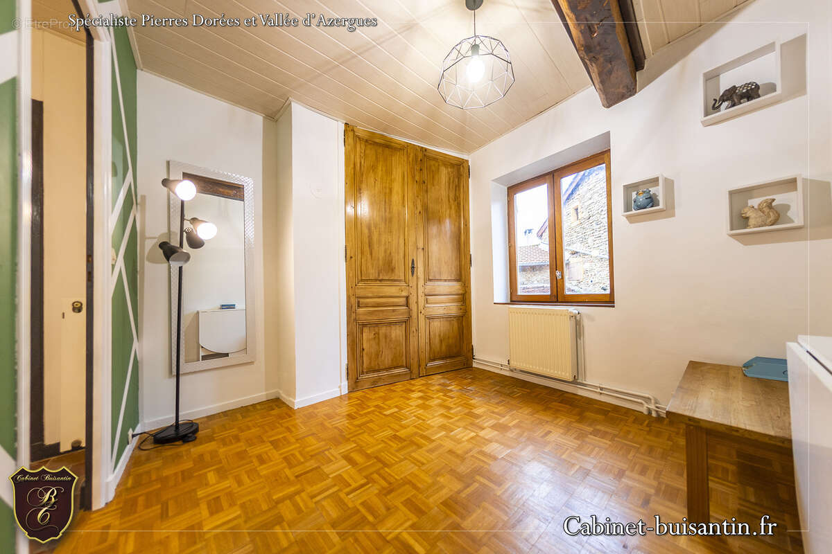 Maison à LE BOIS-D&#039;OINGT