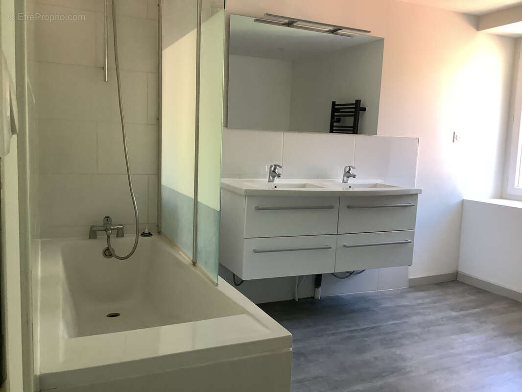 Appartement à SAINT-CLAUDE