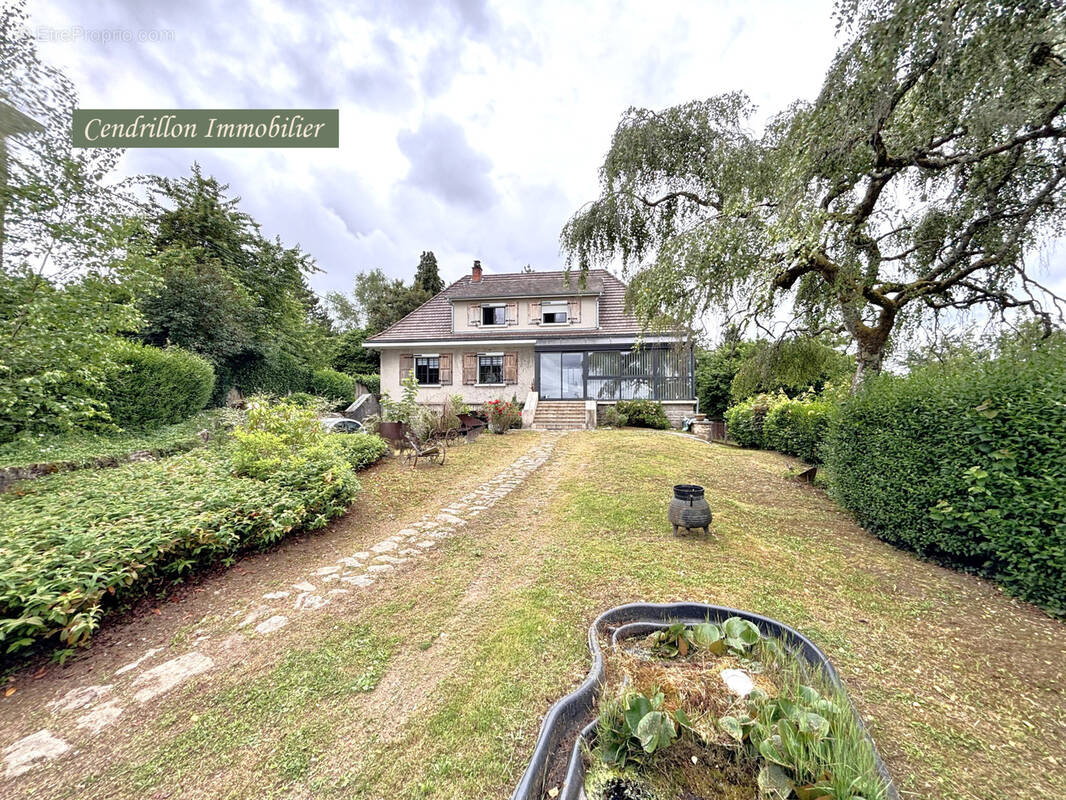 Maison à BOURGANEUF