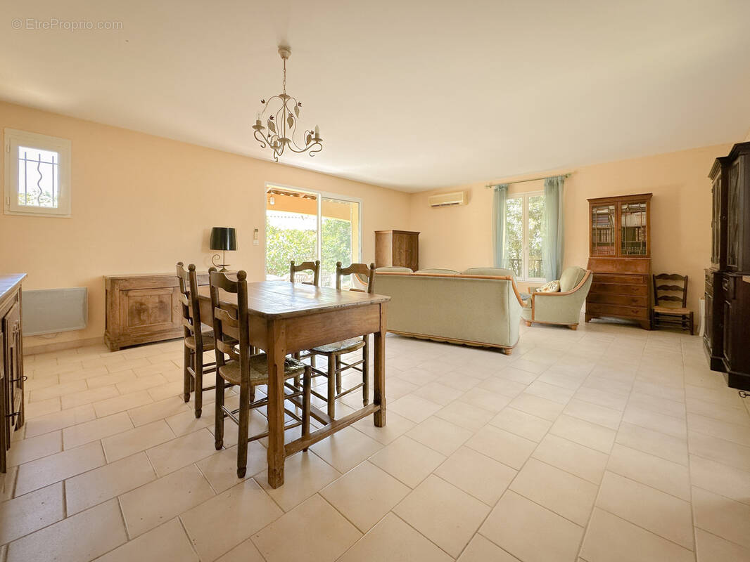 Maison à PIERREFEU-DU-VAR