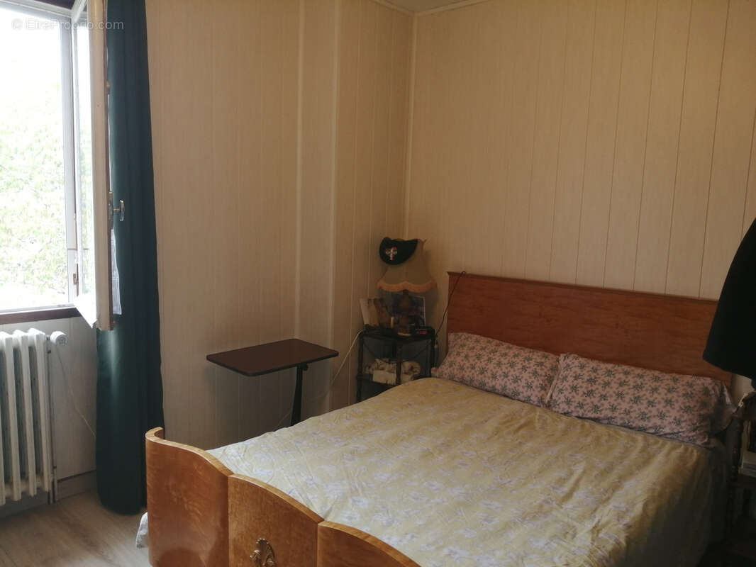 Maison à PETIT-BERSAC