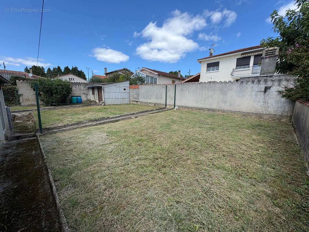 Maison à PONT-DE-LARN
