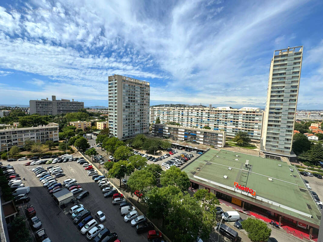 Appartement à MARSEILLE-9E