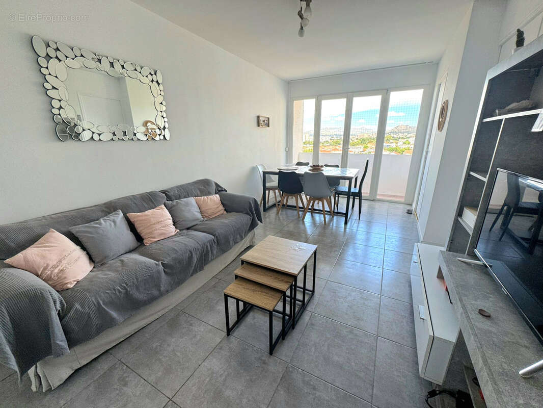 Appartement à MARSEILLE-9E