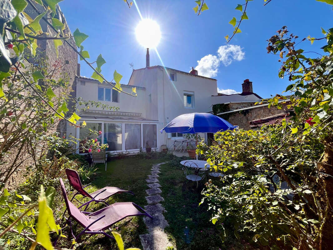 Maison à SAINT-JEAN-DE-BOISEAU