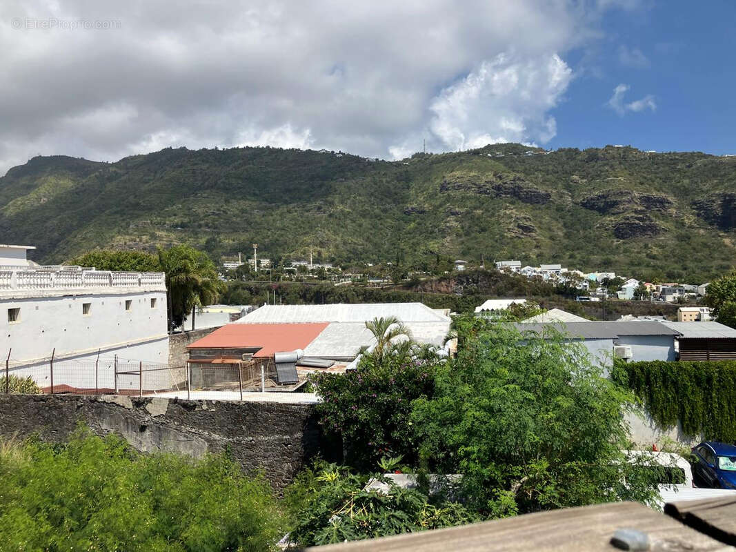 Appartement à SAINT-DENIS