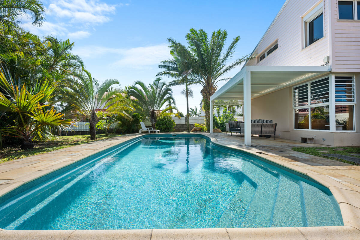 Maison à SAINTE-MARIE