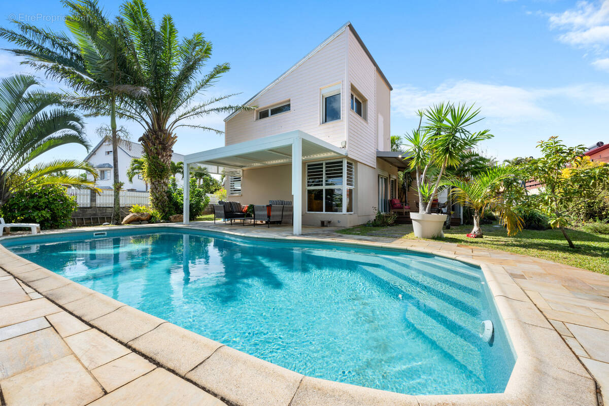 Maison à SAINTE-MARIE