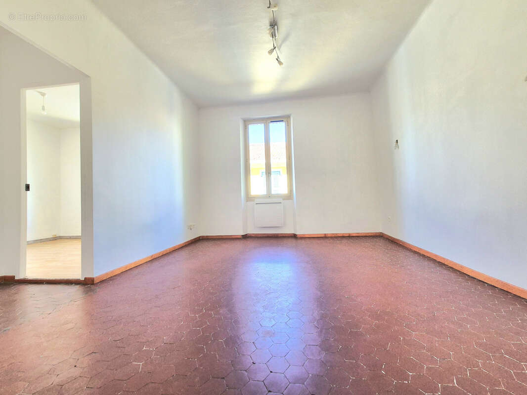Appartement à HYERES