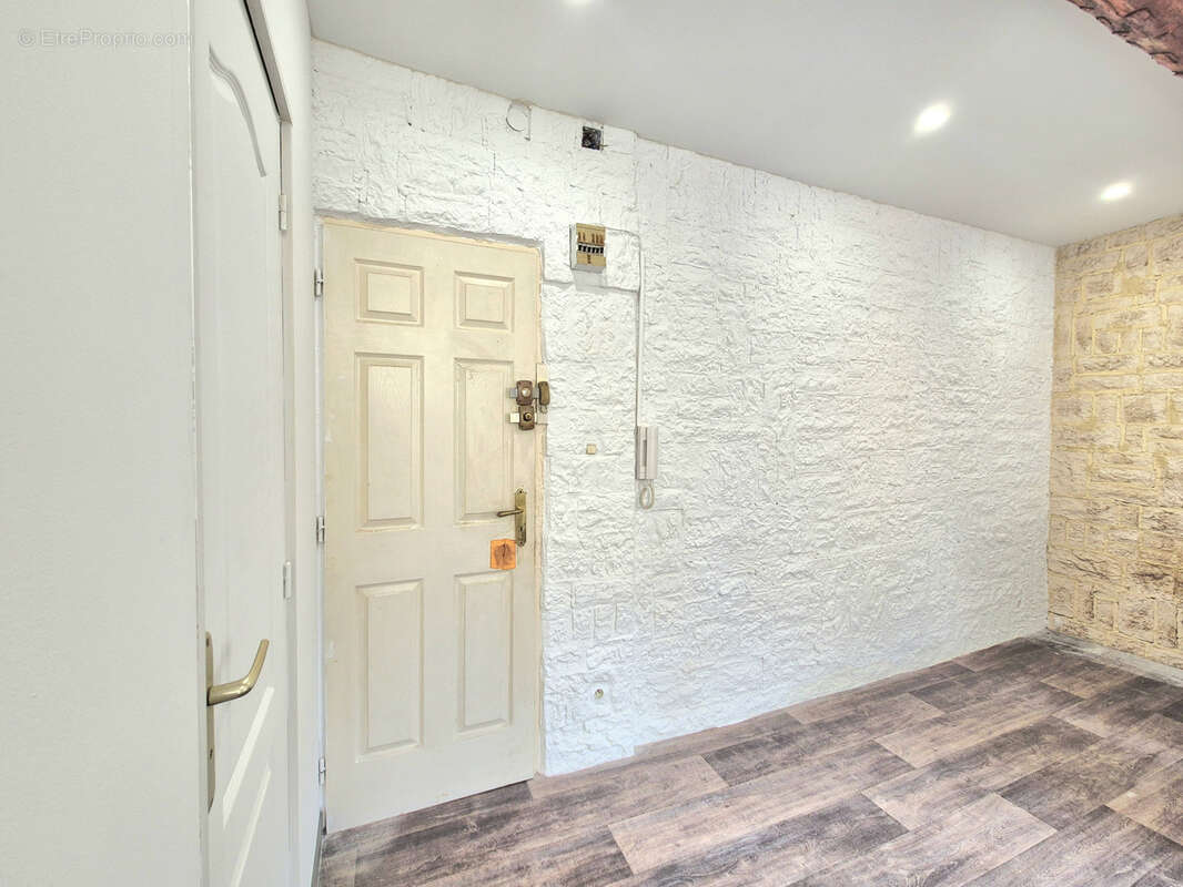 Appartement à HYERES