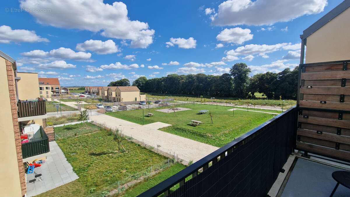 Appartement à MARLY-LA-VILLE