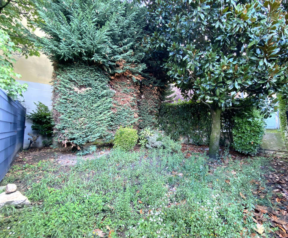 Maison à CHAZAY-D&#039;AZERGUES