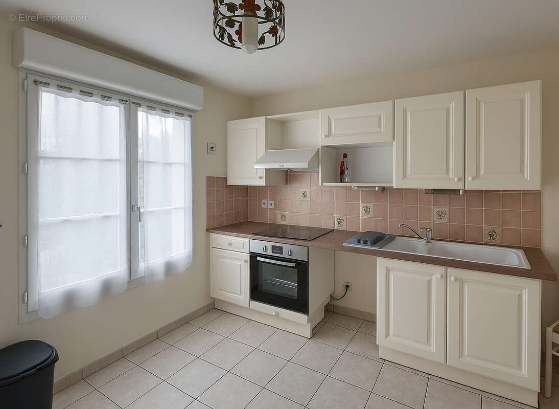 Appartement à COUBRON