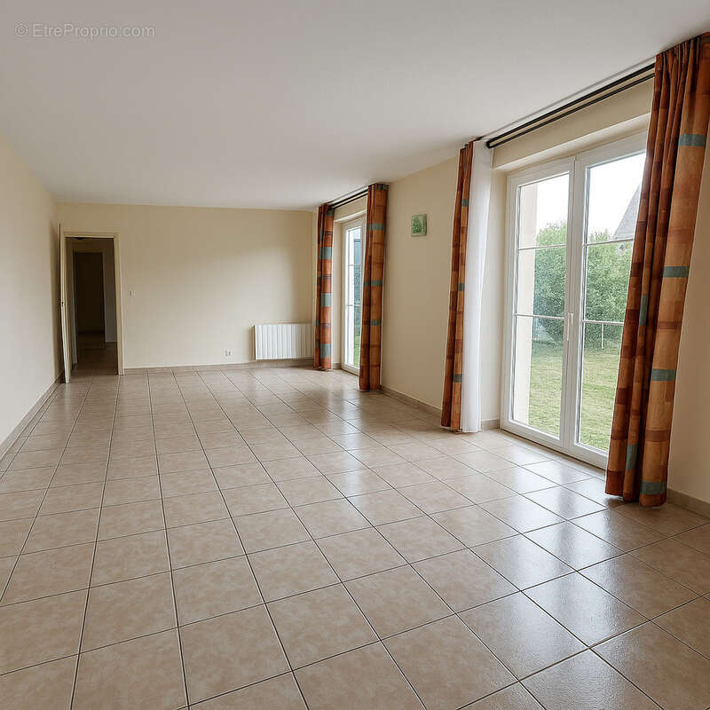 Appartement à COUBRON