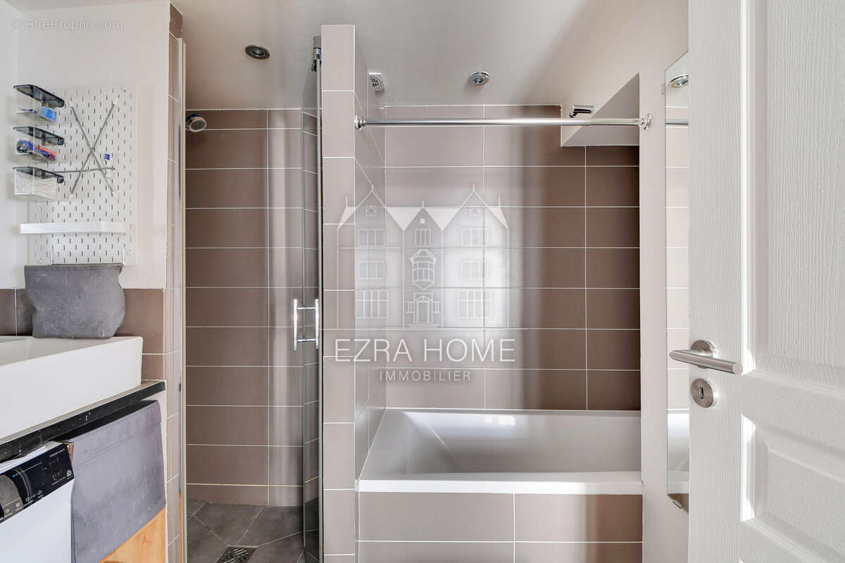 Appartement à PARIS-3E