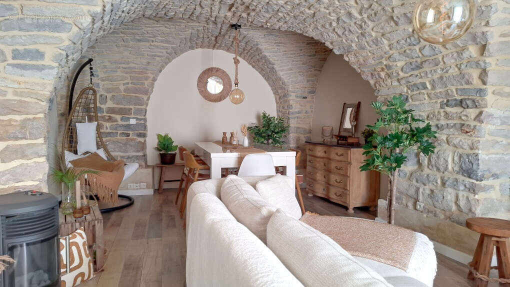 Maison à NAGES-ET-SOLORGUES