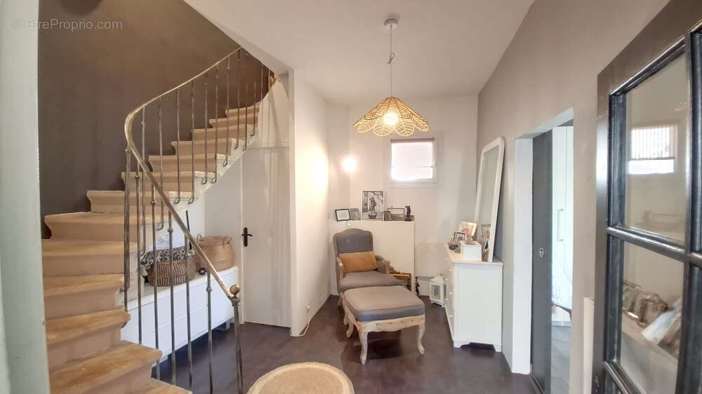 Maison à NAGES-ET-SOLORGUES