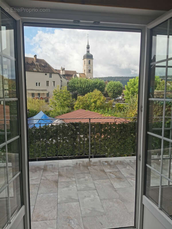Appartement à ORNANS