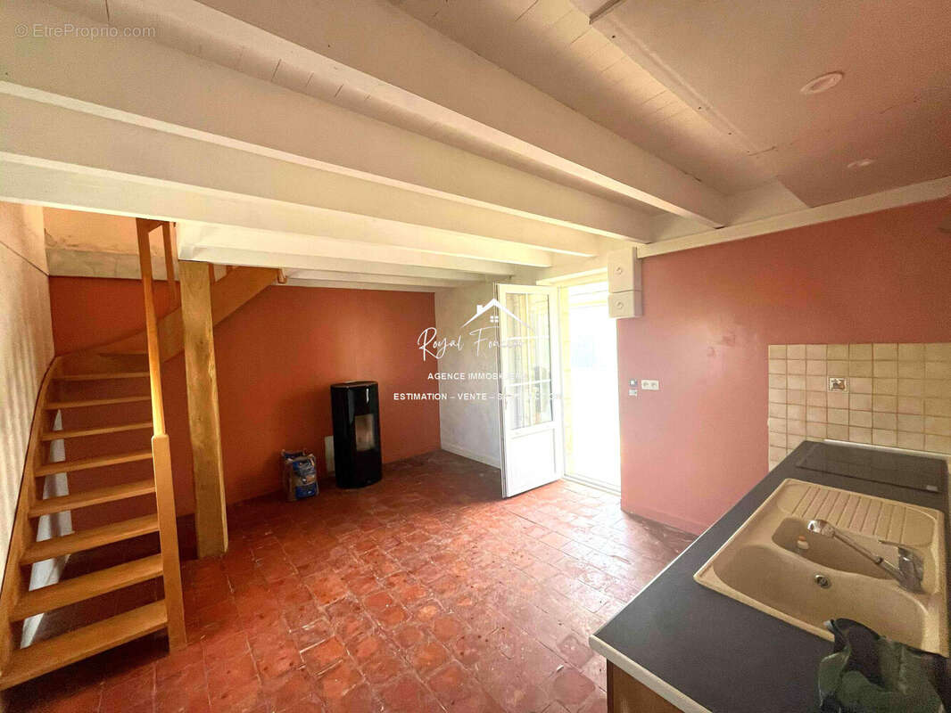 Maison à MARIGNY-MARMANDE