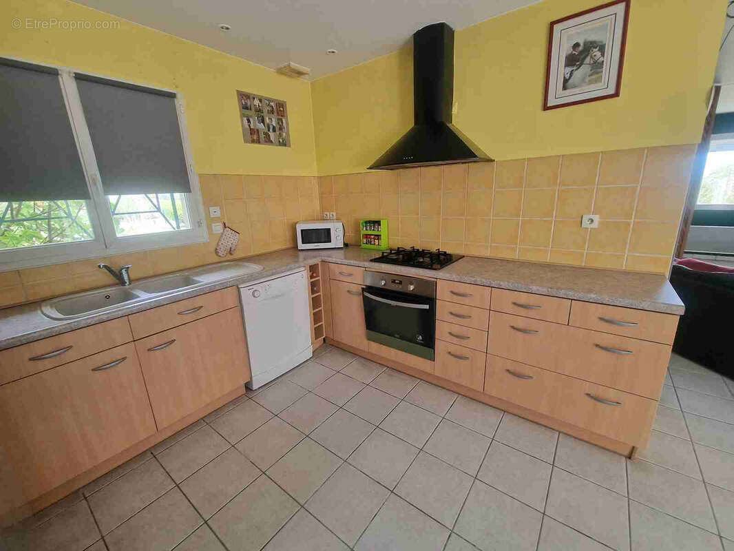 Maison à SAINT-CIERS-DE-CANESSE