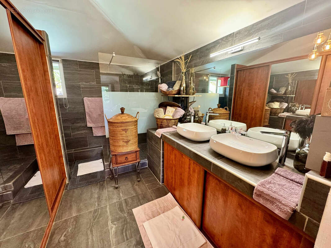 Maison à SAINT-LOUIS