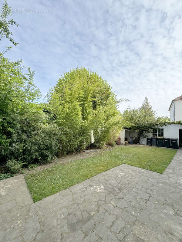 Maison à SUCY-EN-BRIE