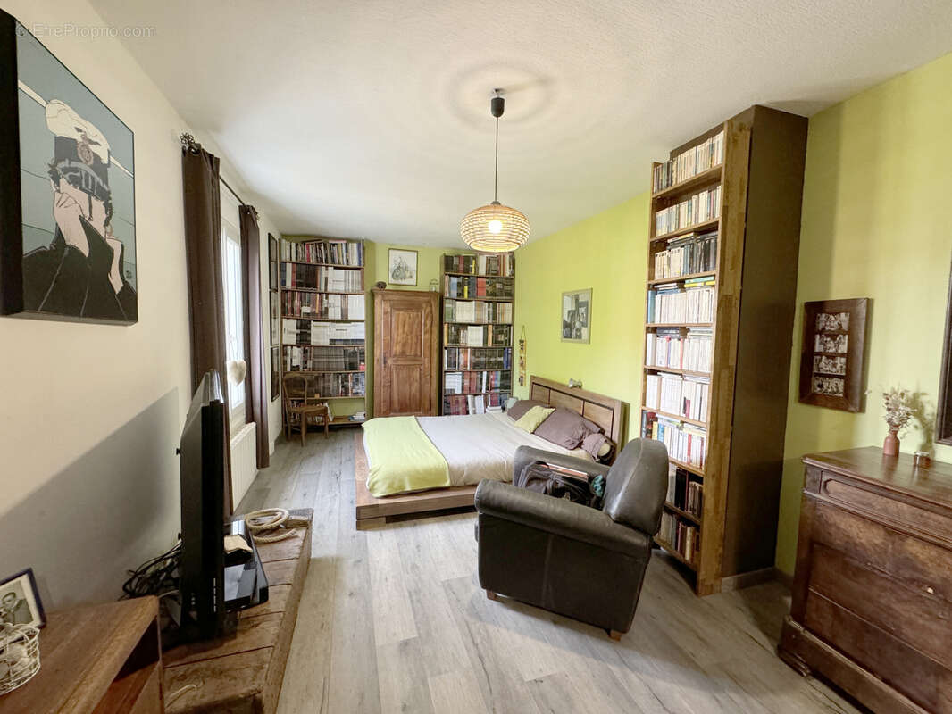 Maison à SUCY-EN-BRIE