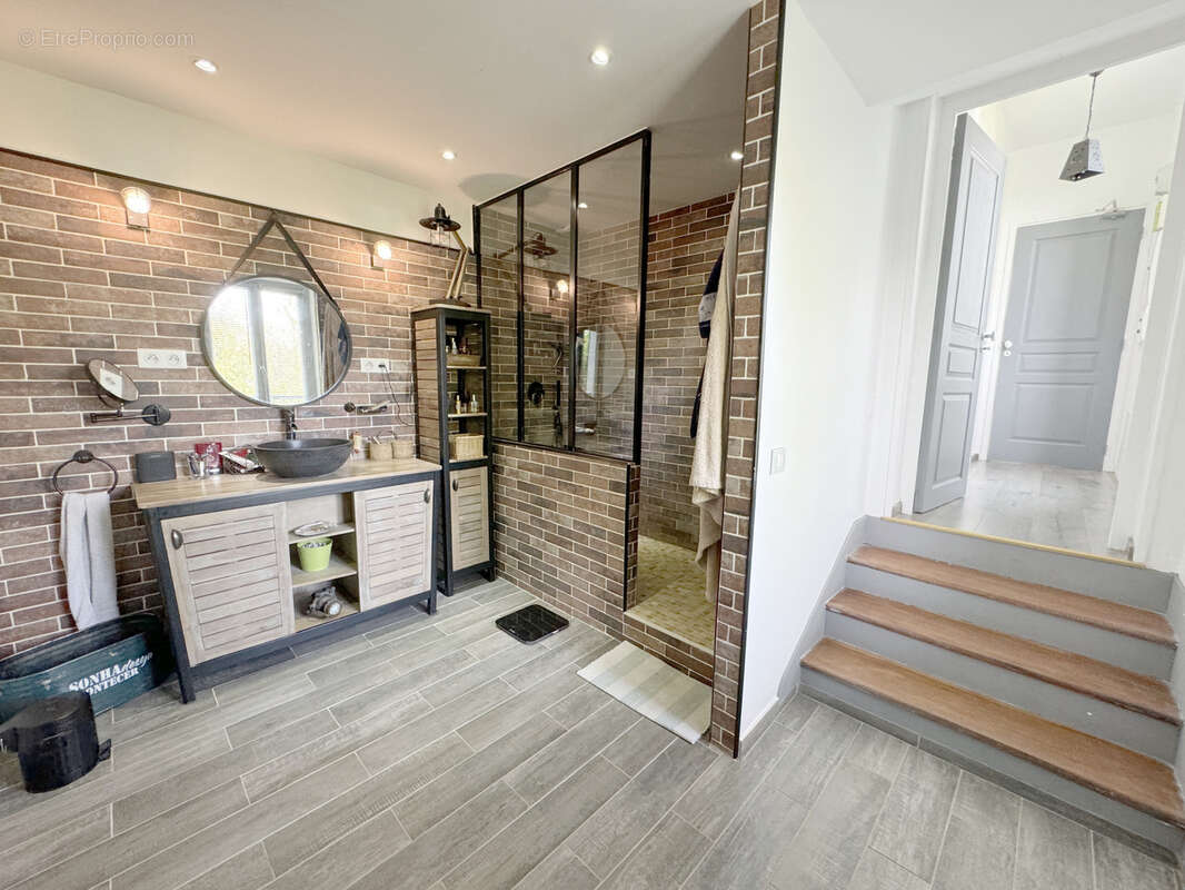 Maison à SUCY-EN-BRIE