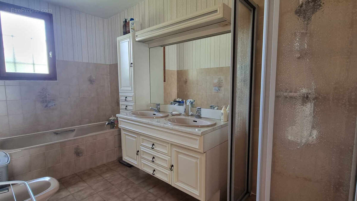 Maison à SAINT-CALAIS